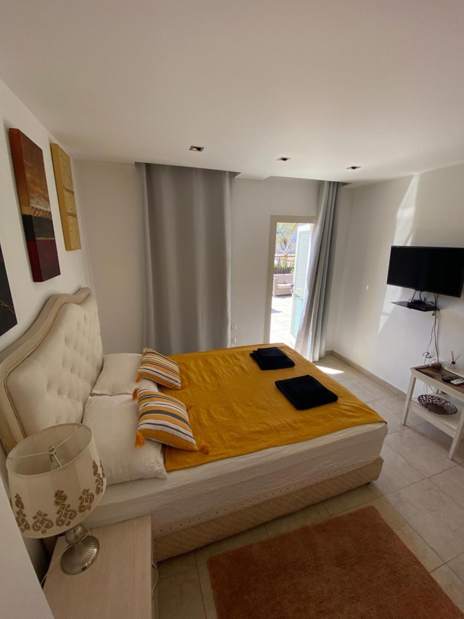 Villa Family Eilat With Heated Pool Kültér fotó